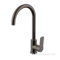 Grifo de cocina de latón cepillado